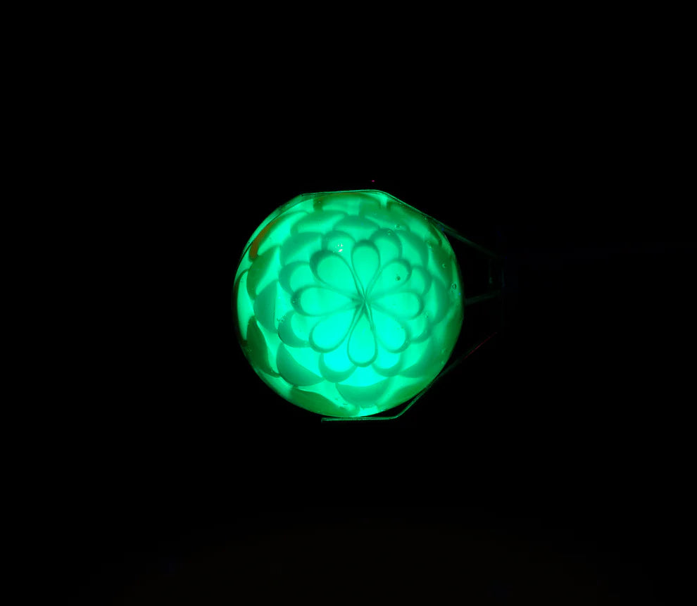 Encapsulated Cymatic Mandala Millifiore Pearl no.1 (7-9mm)|| Uranium Glass UV Reactive