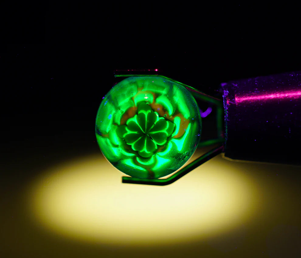 Four Leaf Clover Cymatic Mandala Pearl no.5 (7-9mm) || Original One-of-One Had Sculpted Glass Art