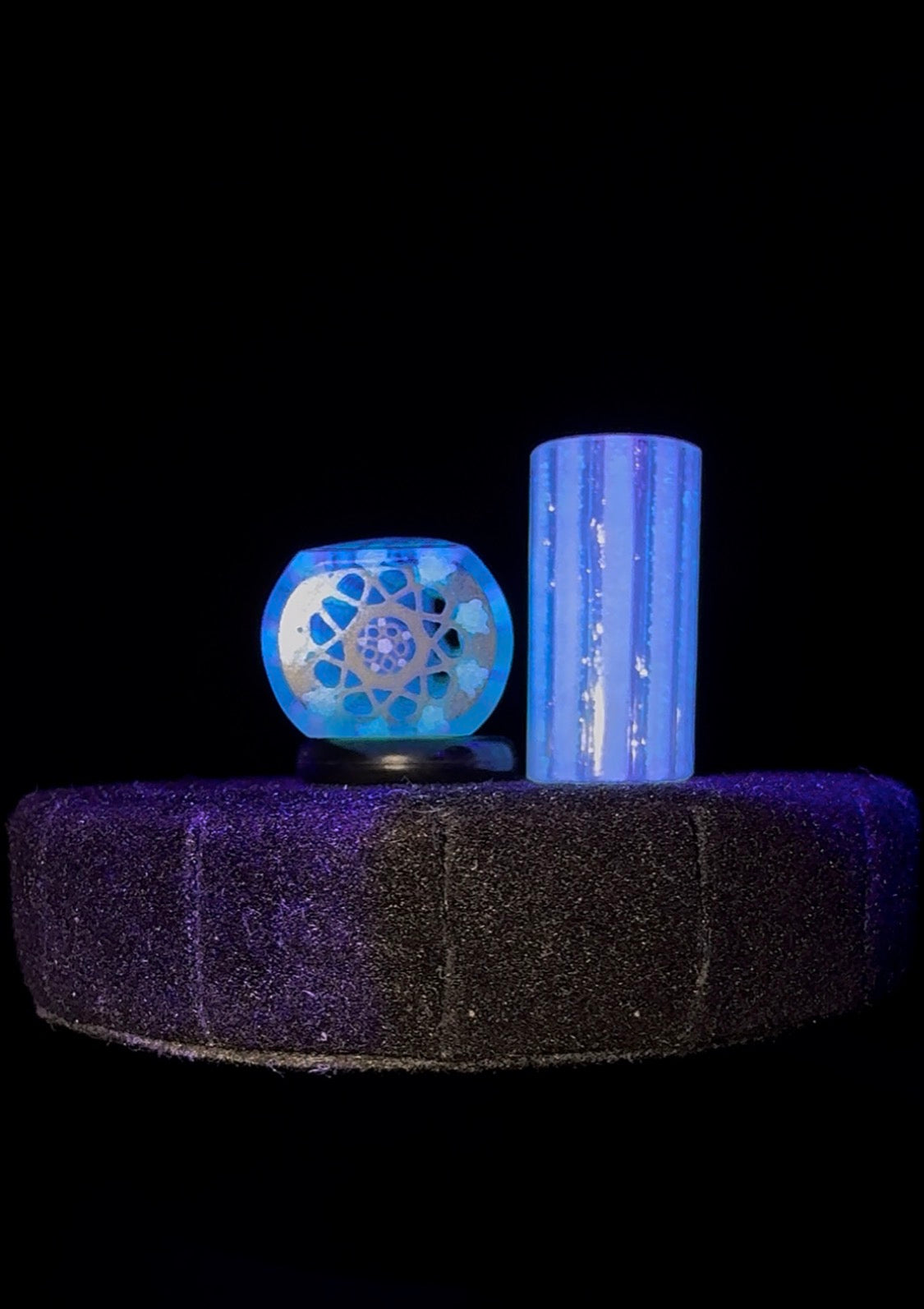 1 of 2 Exclusivly Paired 2 series High Lux Connoisseur Legacy 2 piece Set || #1) 9.5mm x 2mm Snub Nose I06 || #2) 13mm x 3cm High Lux Flat-Bill I08 || White Gold Aqua Glow GT-R.38 Exotic || One-of-One Original Hand Sculpted Geometric Glass Art WYG-I06-I08
