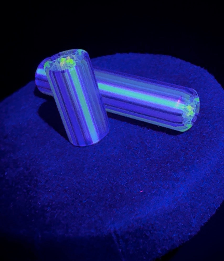 The Only 2 Piece Hi Lux Classic Connoisseur Day Set Pairing • One-Of-One Hand Sculpted Original Geometric Glass Art
— Tele-Magenta Dual UV Element Core || GT-R.24 Exotic E32 / E33  || #1) 8mm x 1.5cm Snub-Nose + #2) 8mm x 3.4cm The Standard