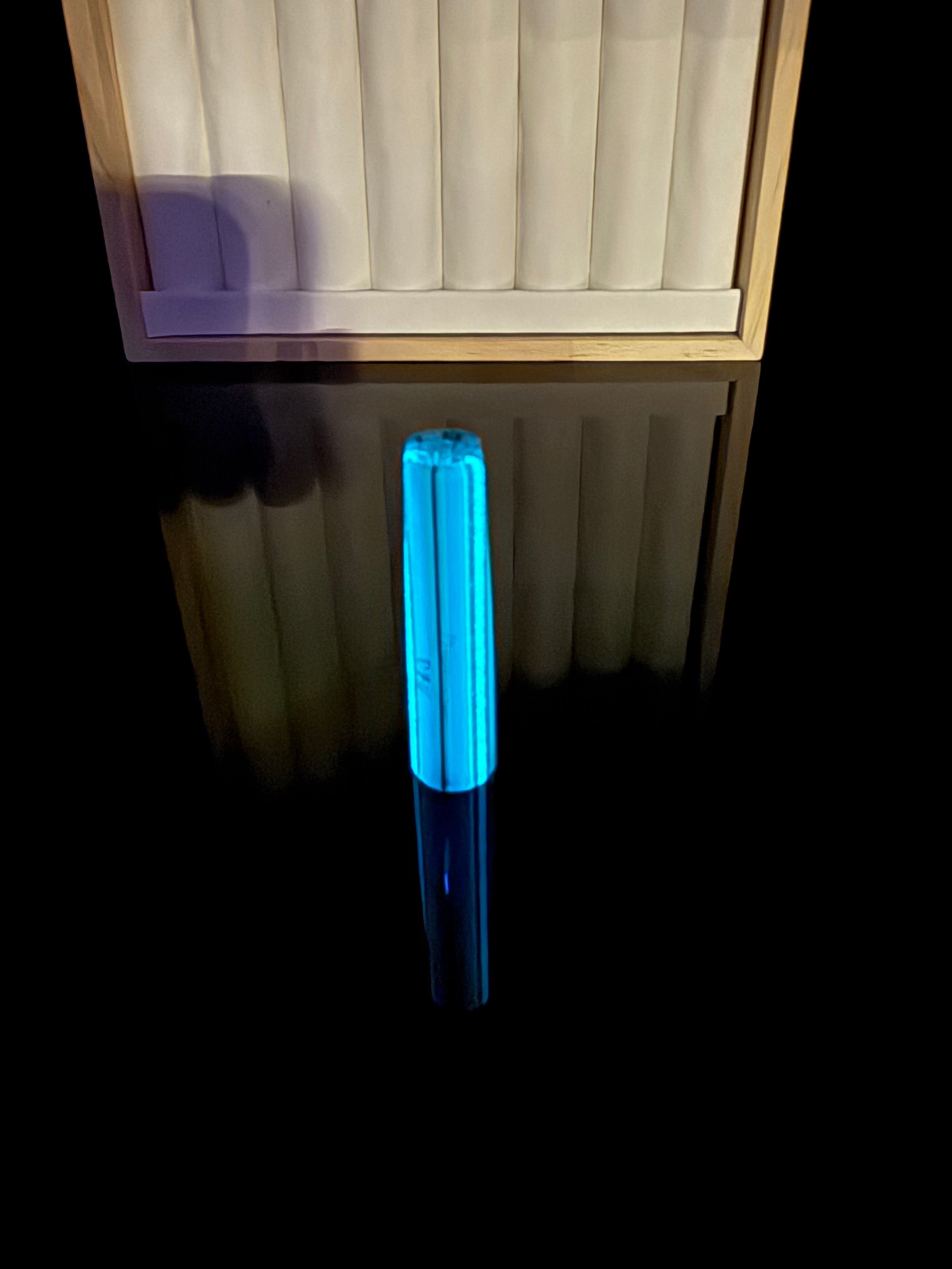 GLOW IN THE DARK GLASS|| TSUNAMI GLOW SUMMERTIME UV || FLAT BILL CONNOISSEUR LUX
 || L || D#03|| WGSC Flawless 10/10