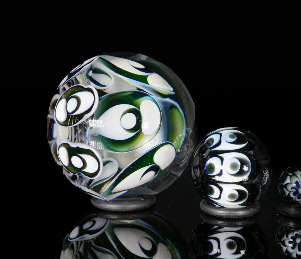 Master Marble 6 series || B&W Dot-stacked UV Reactive Uranium Glass||