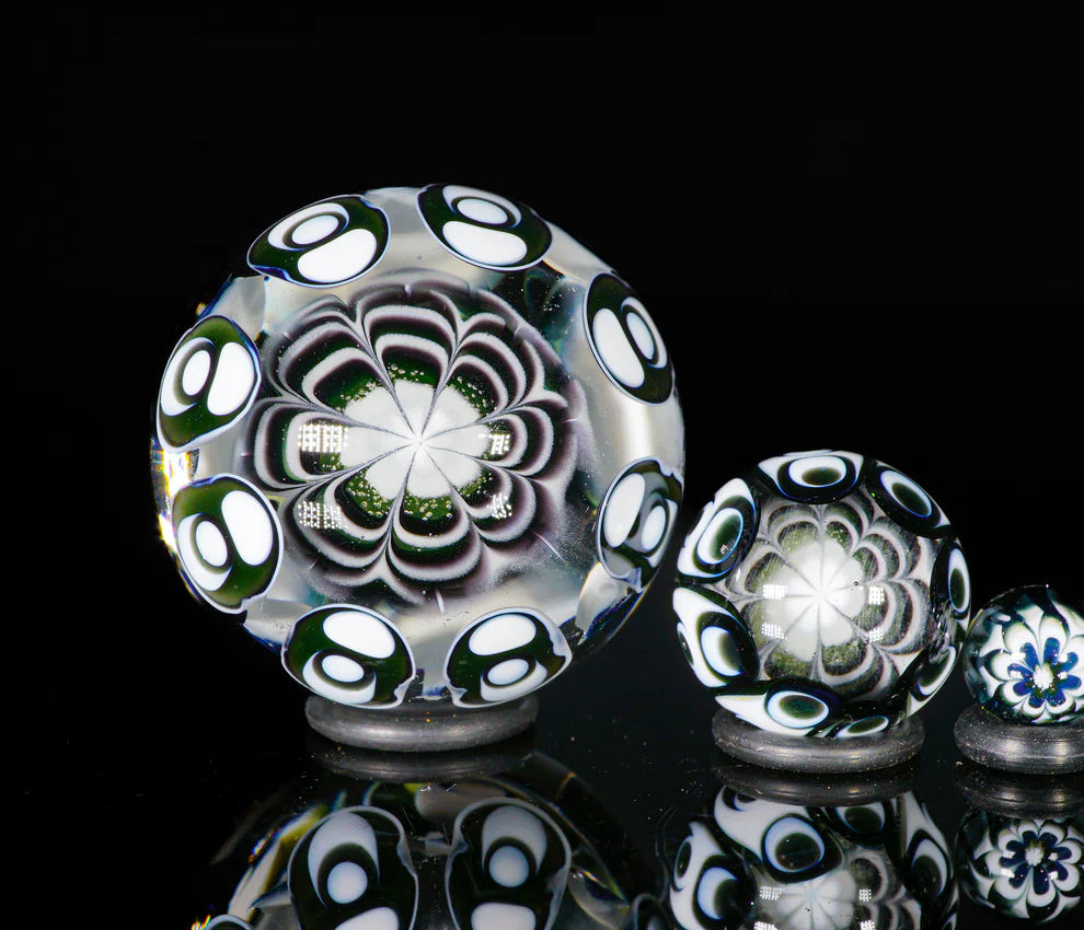 Master Marble 6 series || B&W Dot-stacked UV Reactive Uranium Glass||