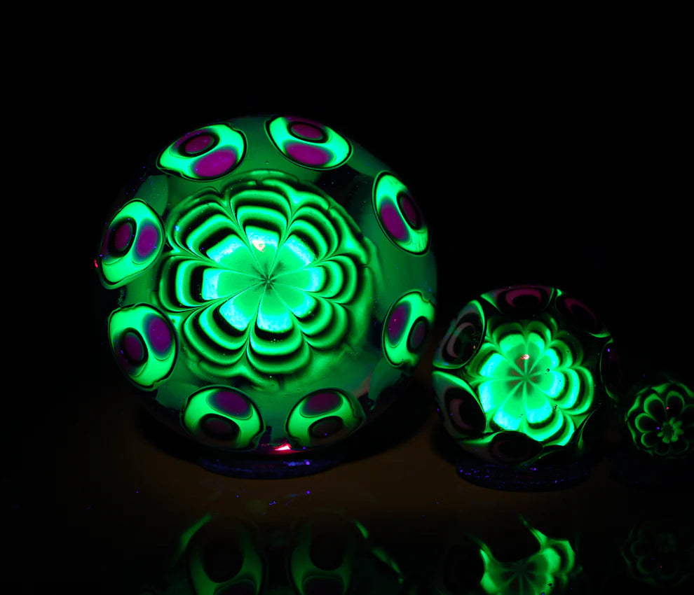 Master Marble 6 series || B&W Dot-stacked UV Reactive Uranium Glass||